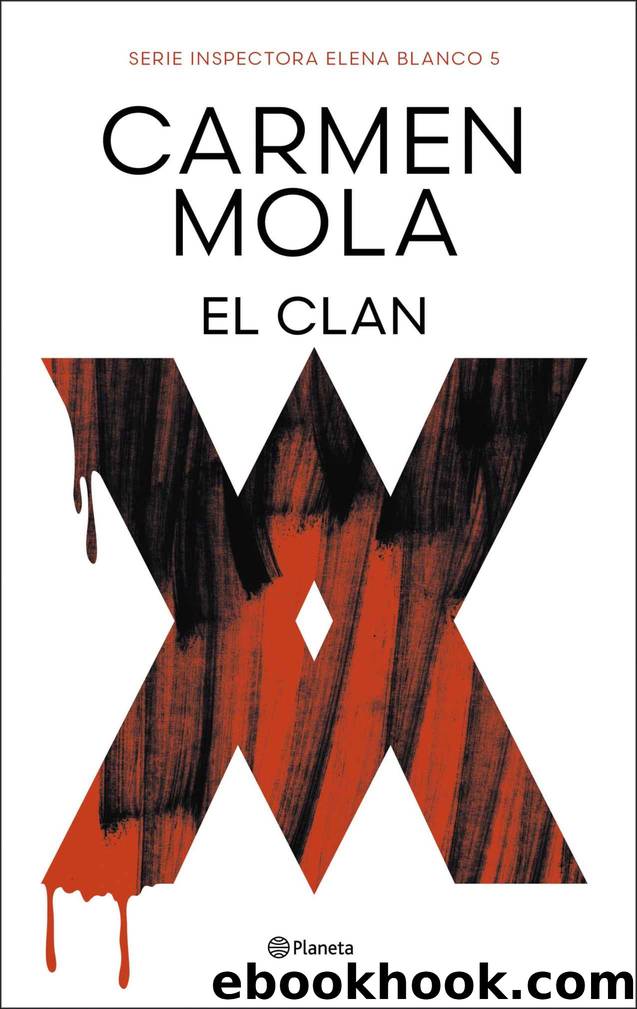 El Clan by Carmen Mola